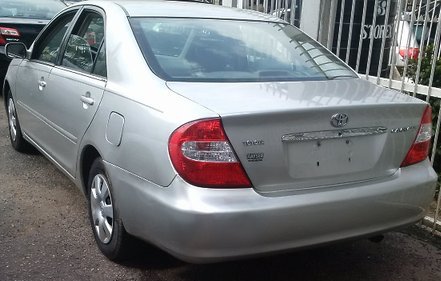 2004 Toyota Camry XE