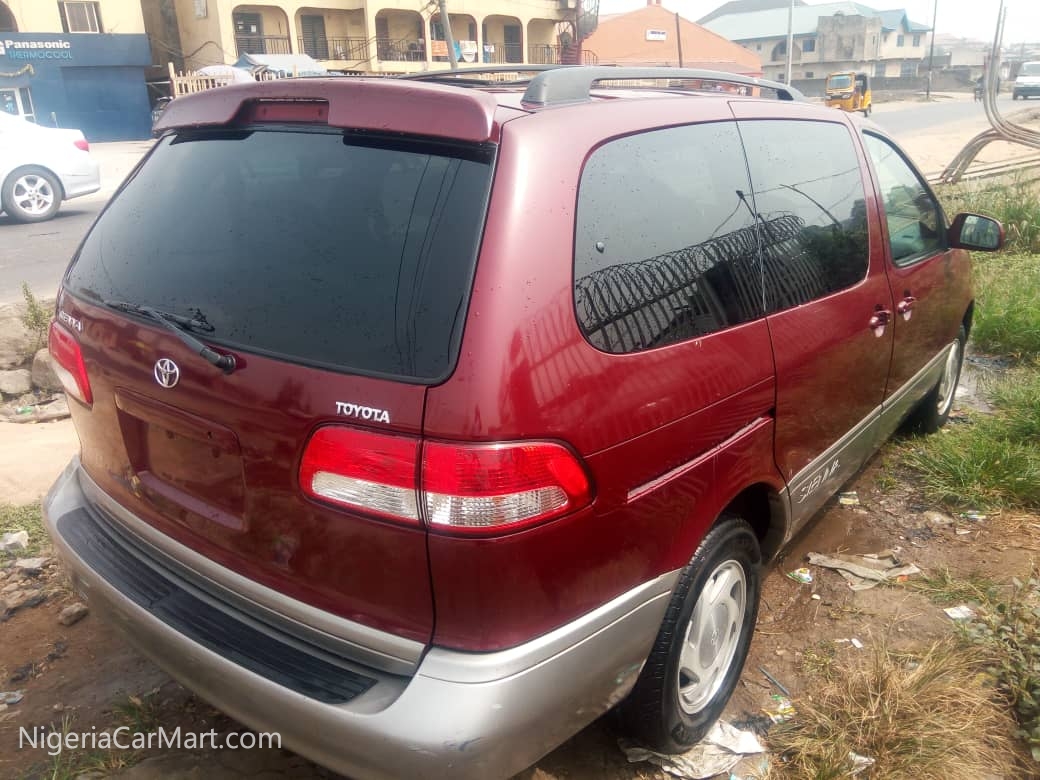 2002 Toyota Sienna XLE used car for sale in Lagos Nigeria ...