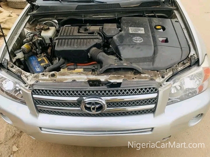 highlander car price in nigeria